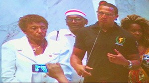 Mano Brown sugere o impeachment de Geraldo Alckmin em evento na Assembleia.